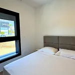 Апарт-готель Hypnos Park View Нікосія