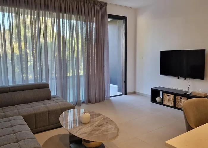 Hypnos Park View Никосия