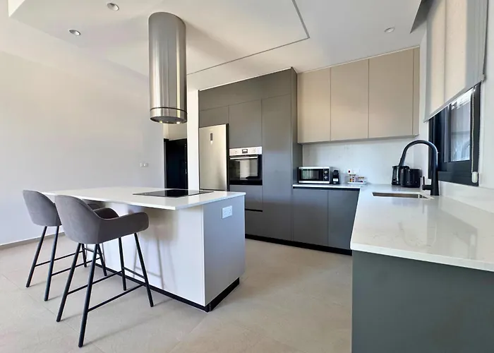 Hypnos Park View Никосия